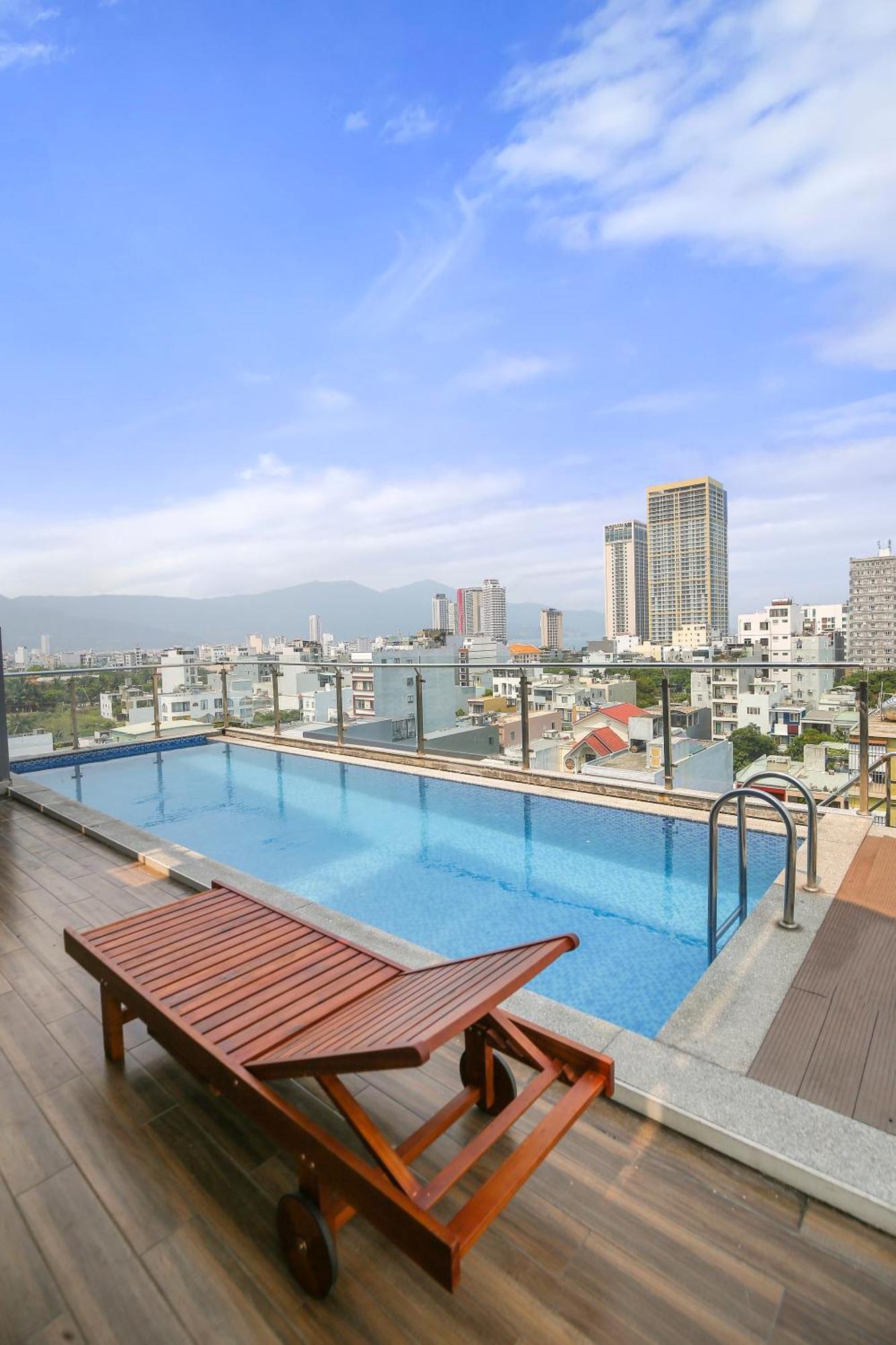 Sea Hotel & Apartment Da Nang Zewnętrze zdjęcie